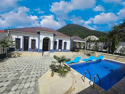 Kirayə verilir 4 otaqlı həyət evi 120 m²