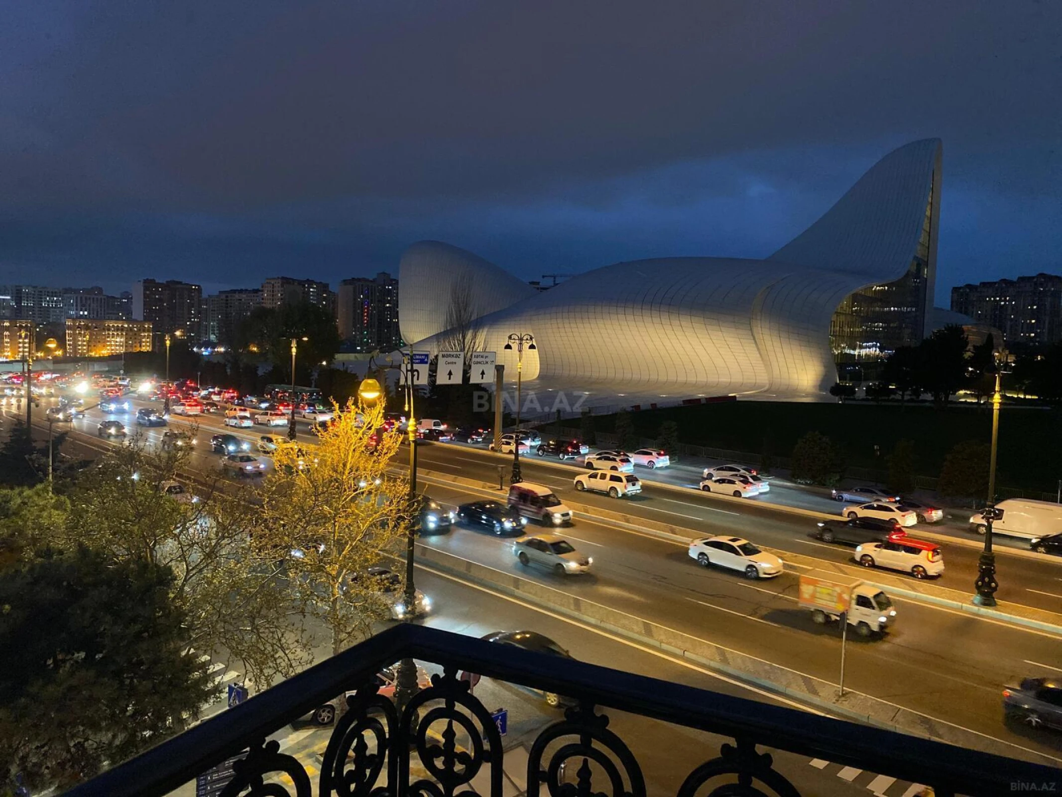 Satılır 2 otaqlı mənzil 54 m²