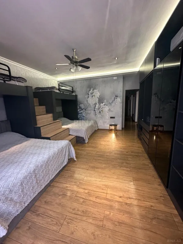 Satılır 3 otaqlı mənzil 120 m²