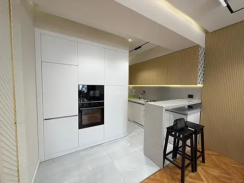 Kirayə verilir 2 otaqlı mənzil 75 m²