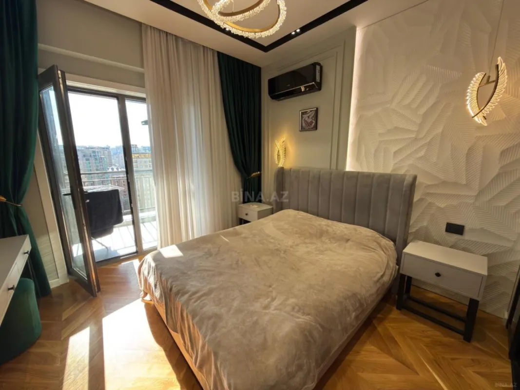 Kirayə verilir 2 otaqlı mənzil 75 m²