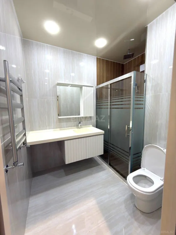 Satılır 3 otaqlı mənzil 150 m²