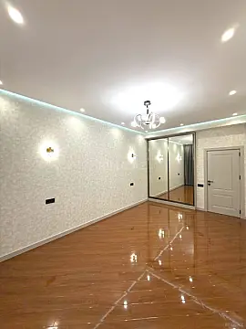 Satılır 3 otaqlı mənzil 150 m²