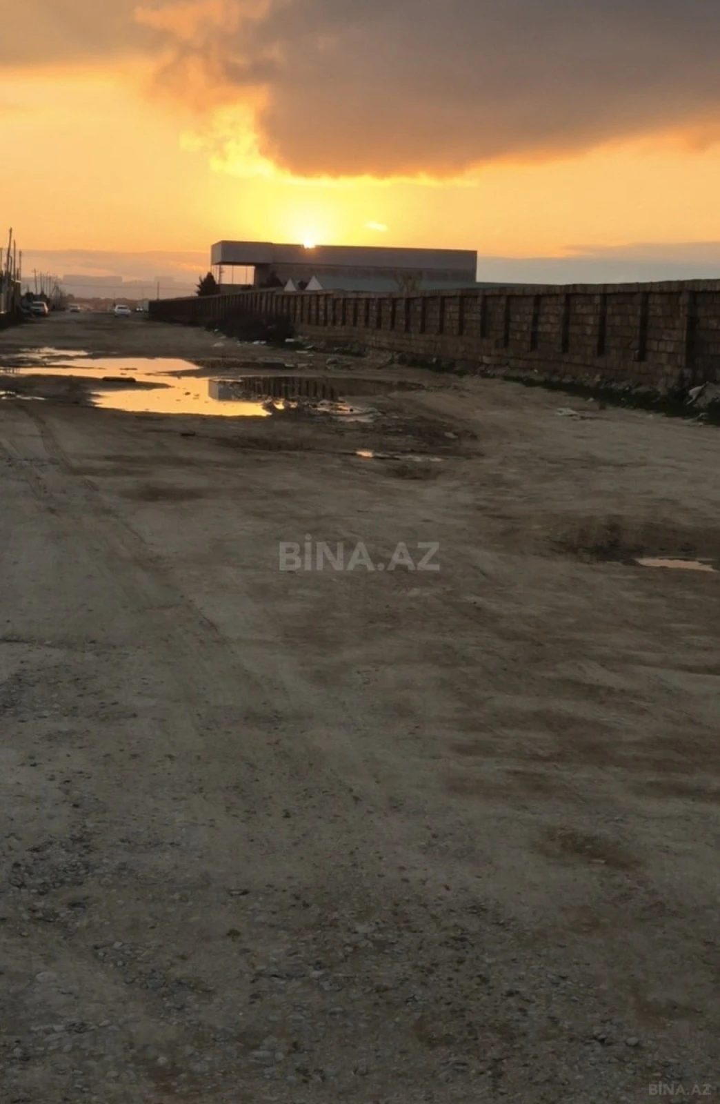 Satılır torpaq sahəsi 25 m²