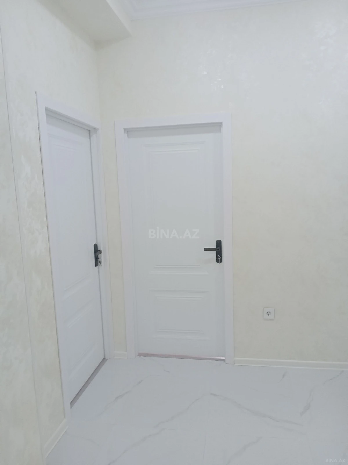 Satılır 3 otaqlı mənzil 57 m²