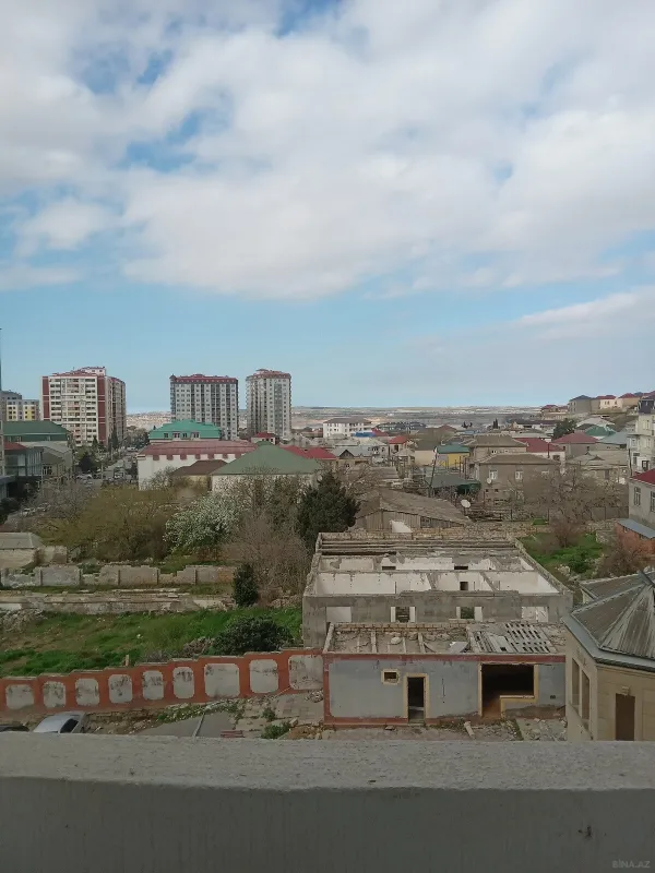 Satılır 3 otaqlı mənzil 57 m²