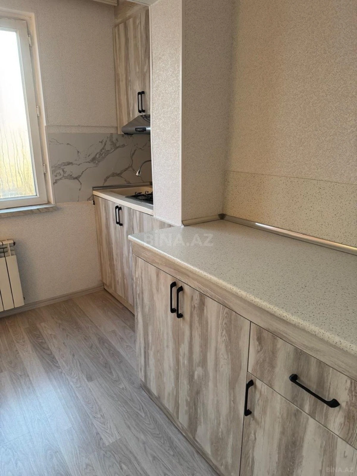 Kirayə verilir 2 otaqlı mənzil 60 m²