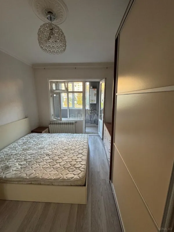 Kirayə verilir 2 otaqlı mənzil 60 m²