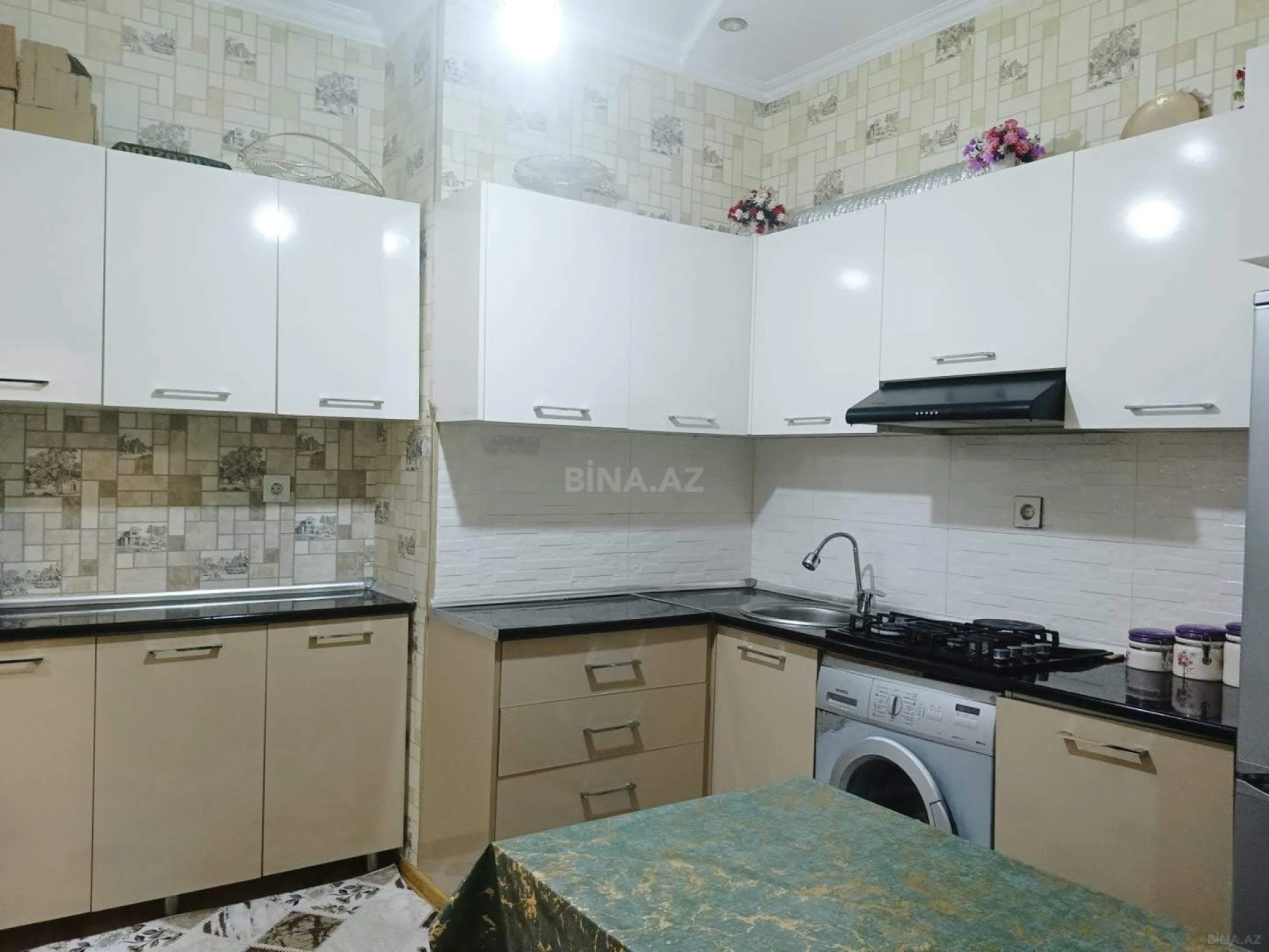 Satılır 3 otaqlı mənzil 67 m²
