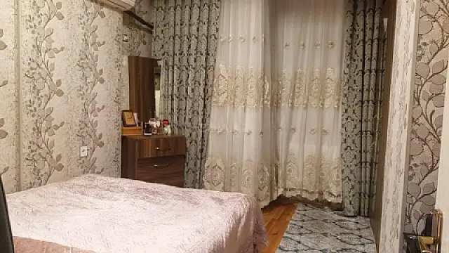 Satılır 3 otaqlı mənzil 67 m²
