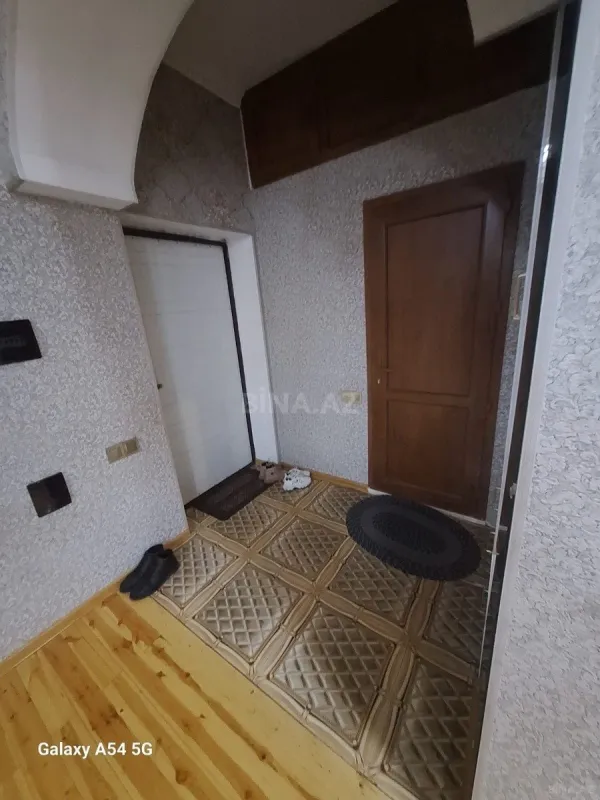 Satılır 3 otaqlı mənzil 67 m²