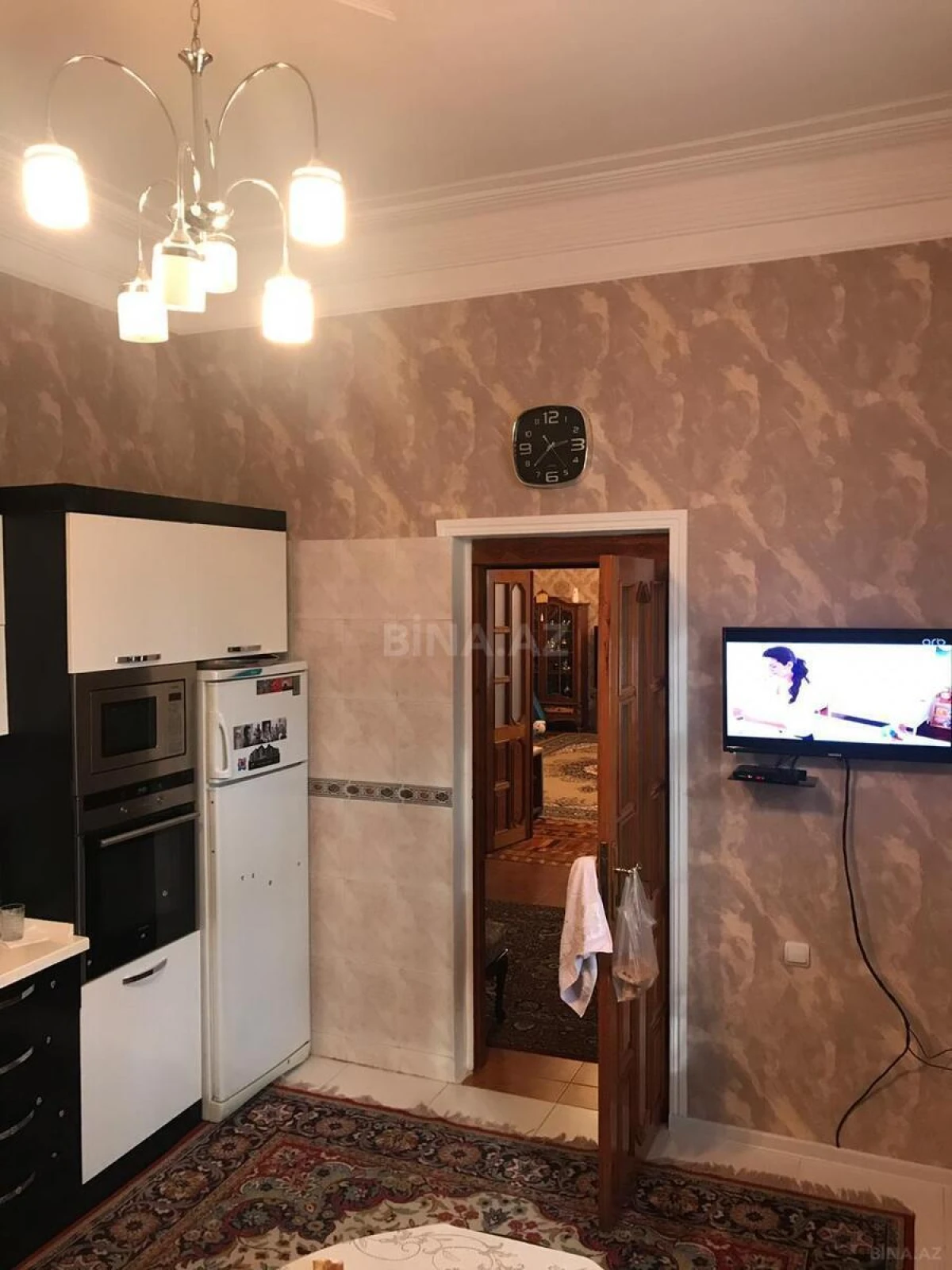 Satılır 5 otaqlı həyət evi 200 m²