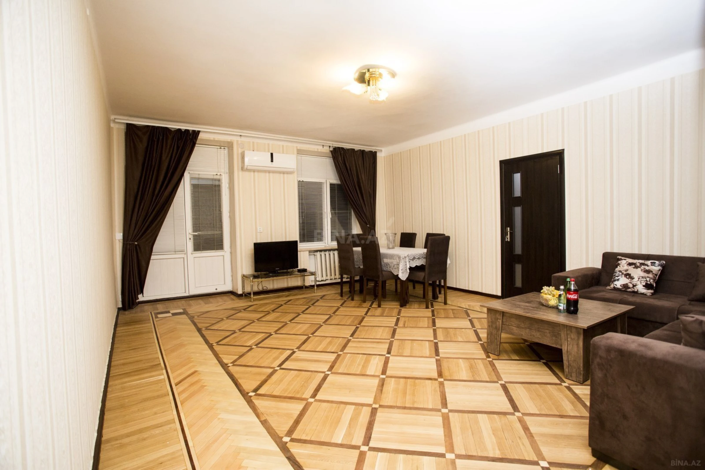 Kirayə verilir 4 otaqlı mənzil 100 m²