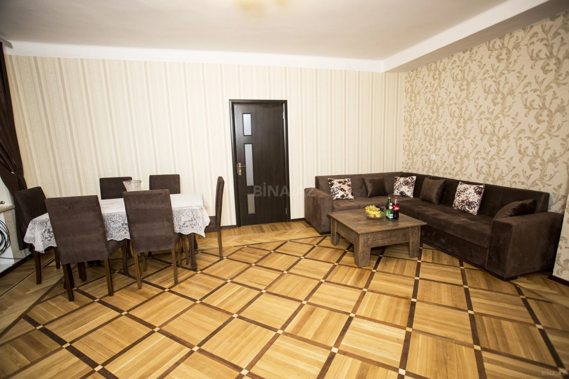 Kirayə verilir 4 otaqlı mənzil 100 m²