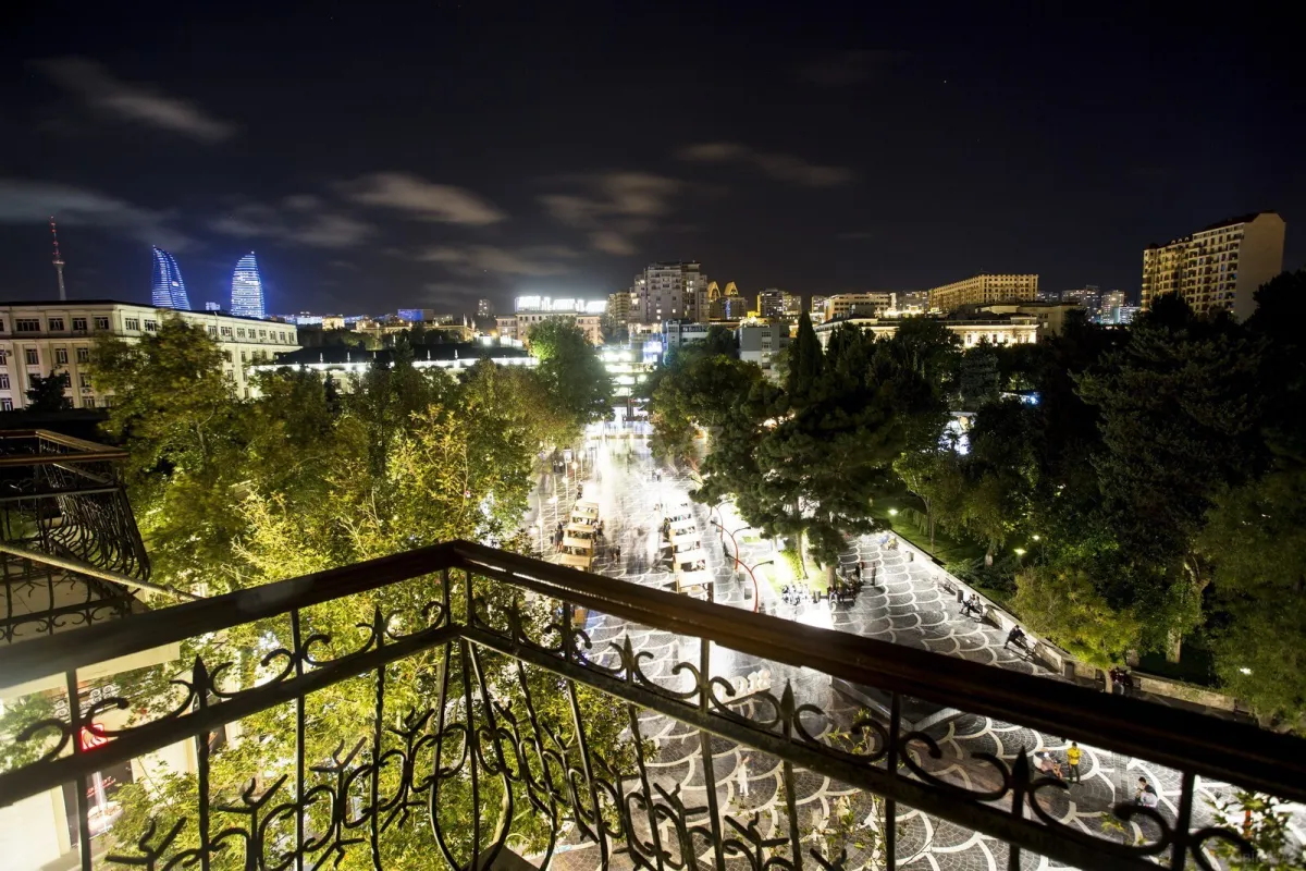 Kirayə verilir 4 otaqlı mənzil 100 m²