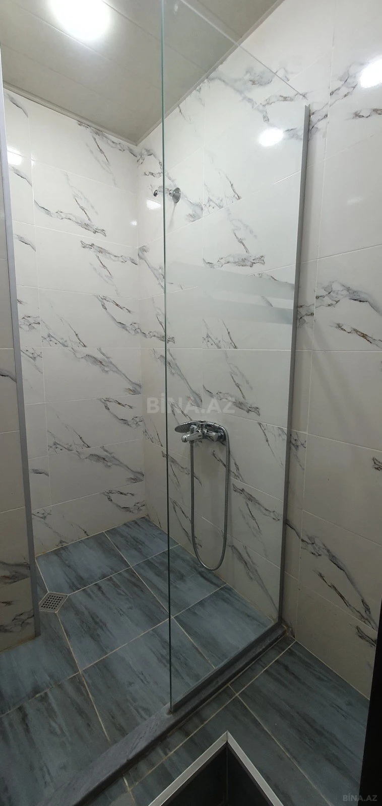 Kirayə verilir 4 otaqlı mənzil 100 m²