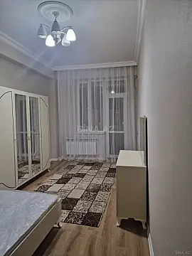 Kirayə verilir 2 otaqlı mənzil 66 m²