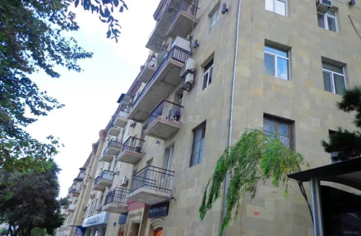 Satılır 1 otaqlı mənzil 40 m²