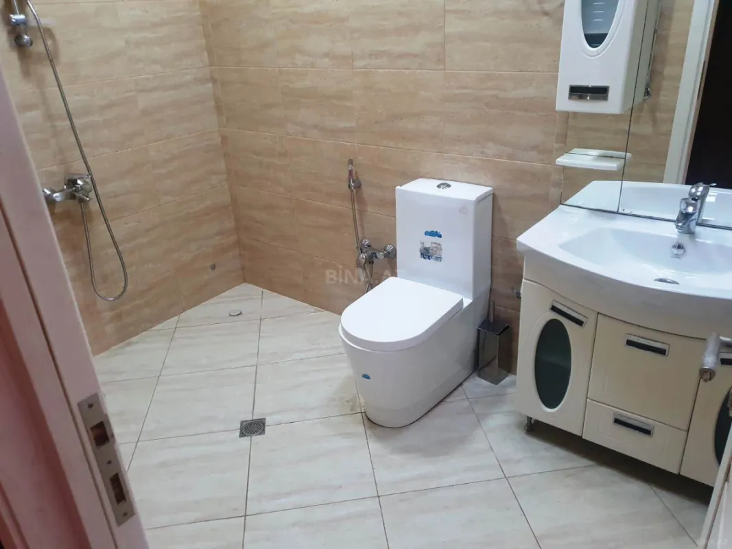 Satılır 1 otaqlı mənzil 40 m²