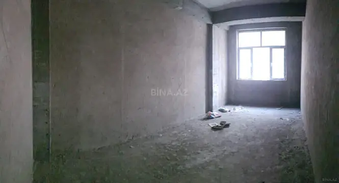 Satılır 3 otaqlı mənzil 135 m²