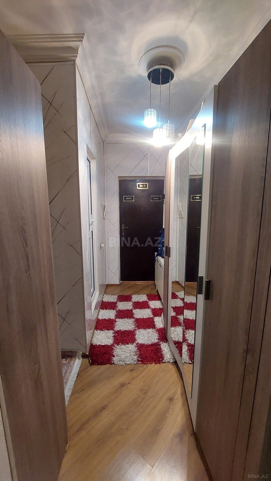 Satılır 1 otaqlı mənzil 37.2 m²