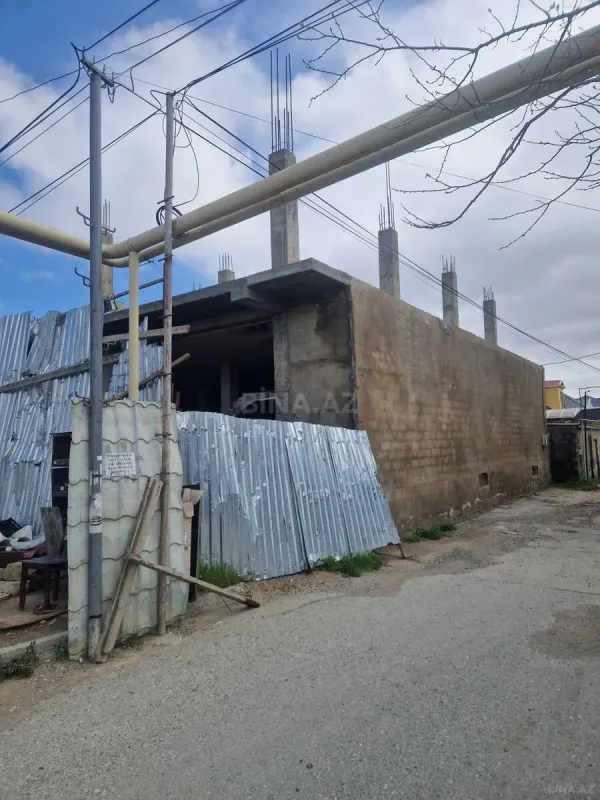 Satılır obyekt 1030 m²