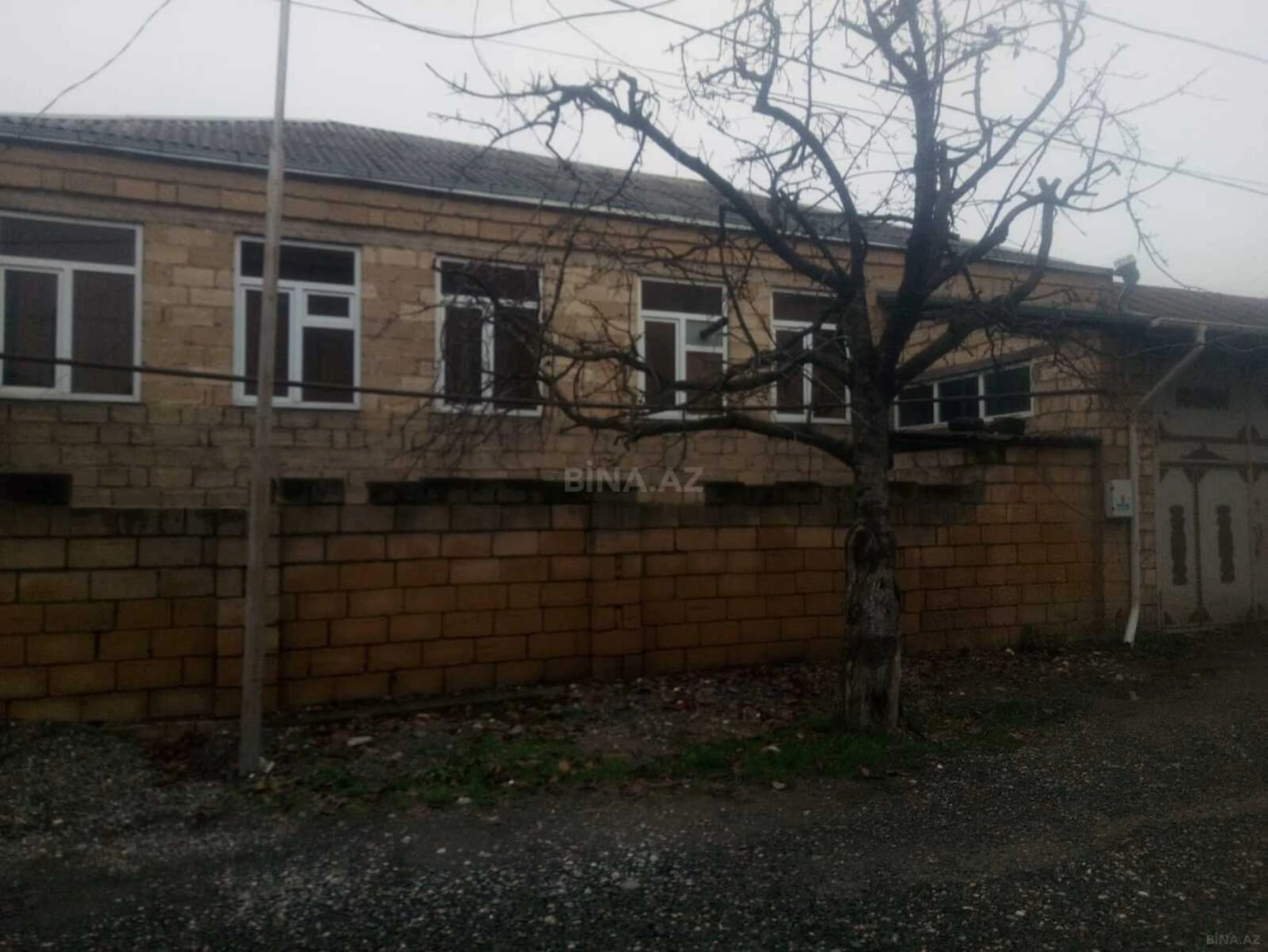 Satılır 4 otaqlı həyət evi 127 m²