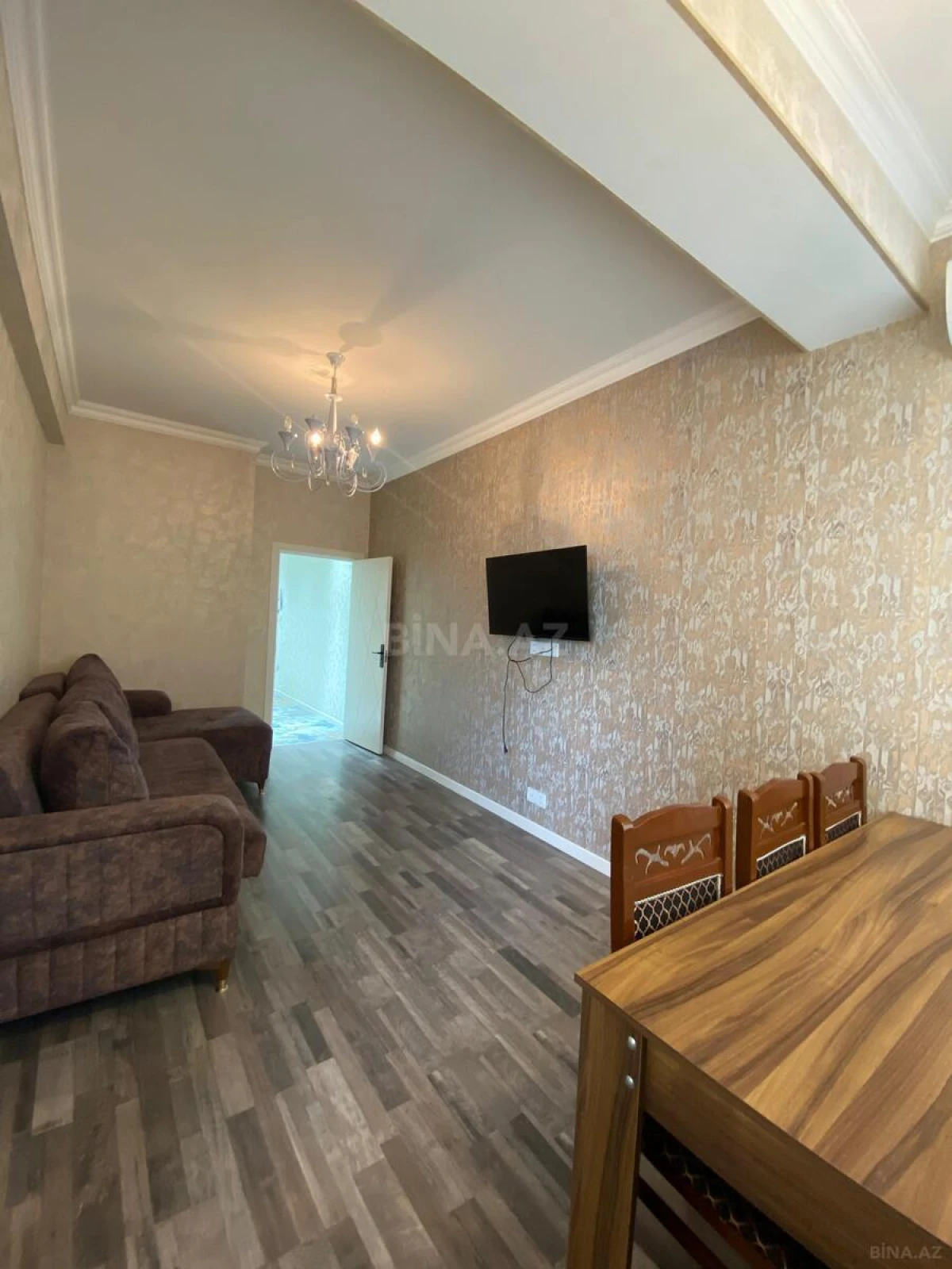 Kirayə verilir 2 otaqlı mənzil 60 m²