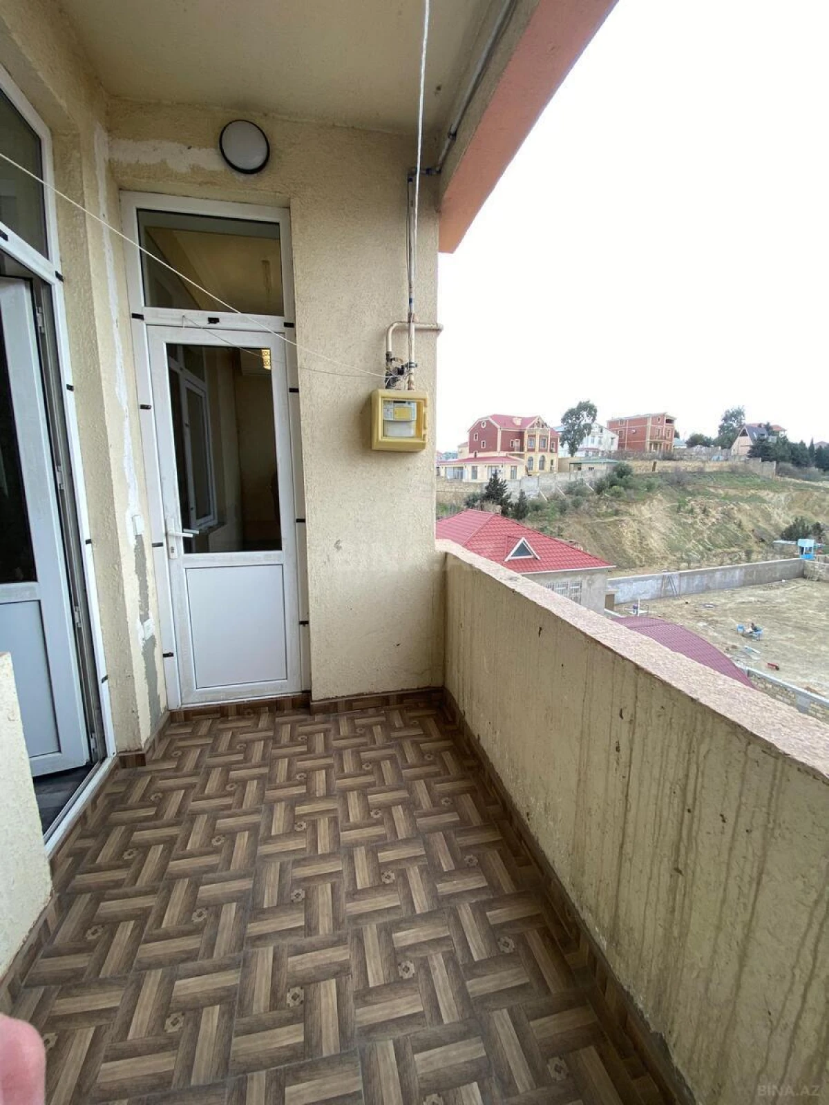 Kirayə verilir 2 otaqlı mənzil 60 m²