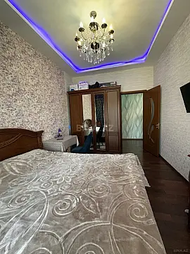 Satılır 2 otaqlı mənzil 67 m²
