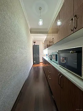 Satılır 2 otaqlı mənzil 67 m²