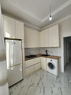 Kirayə verilir 2 otaqlı mənzil 56 m²