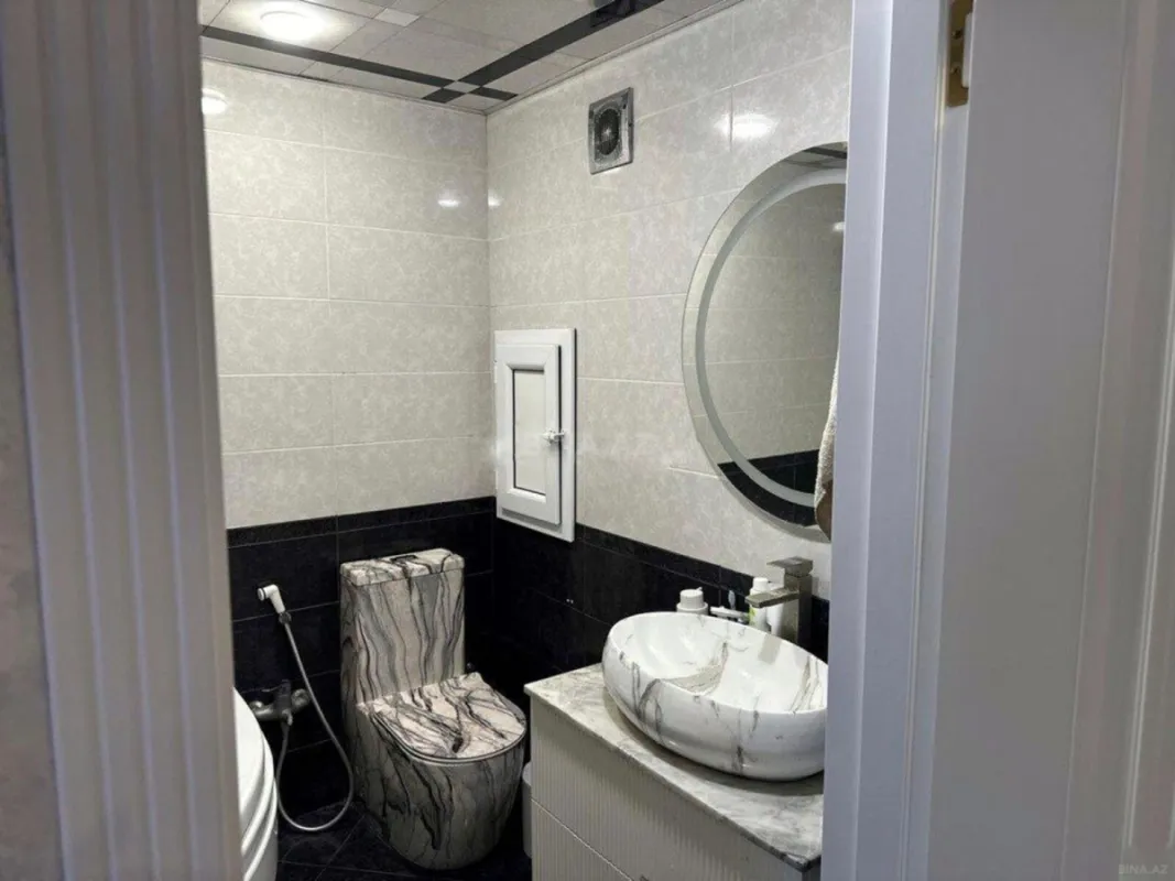 Satılır 2 otaqlı mənzil 90 m²