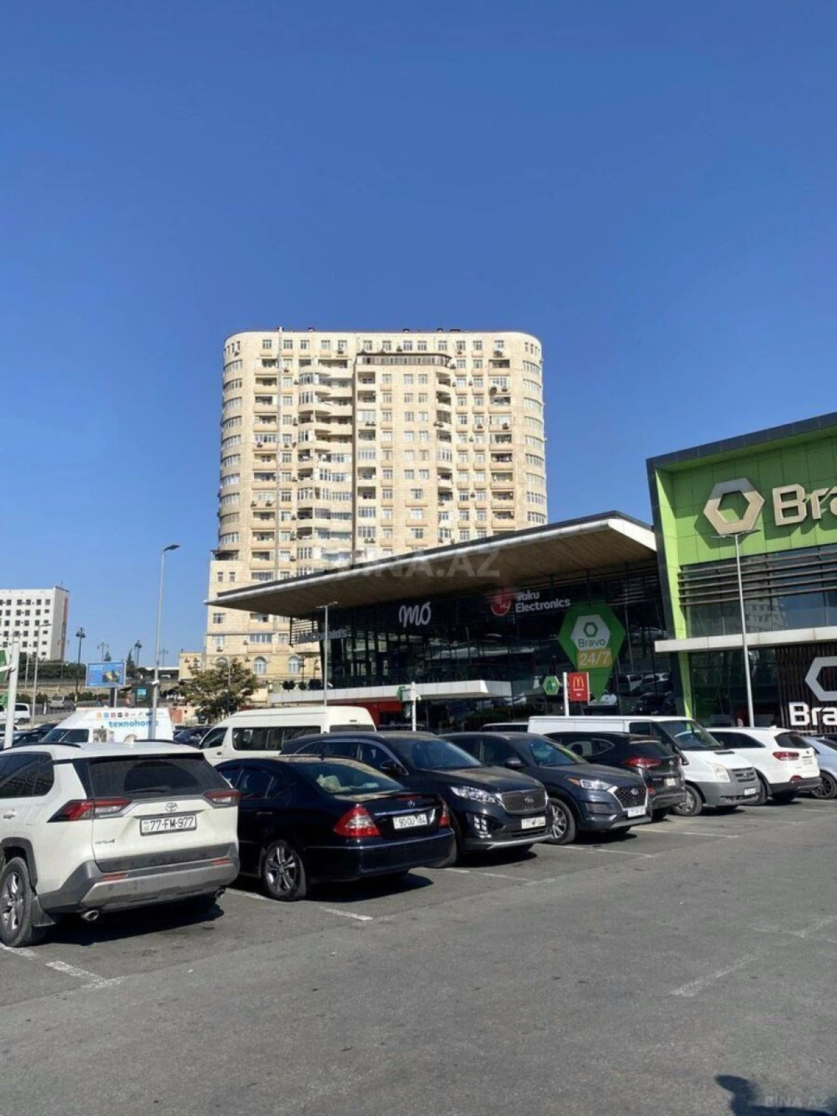 Satılır 2 otaqlı mənzil 90 m²