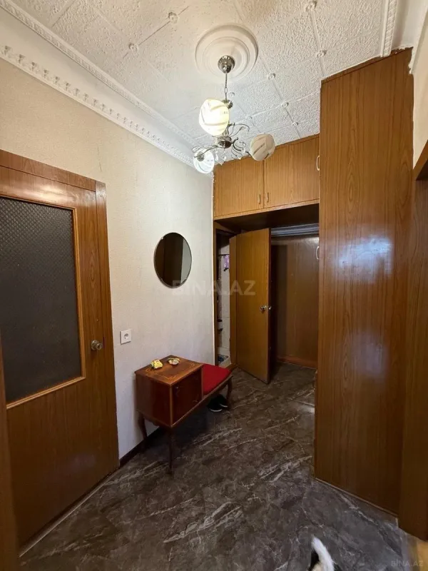 Kirayə verilir 2 otaqlı mənzil 72 m²