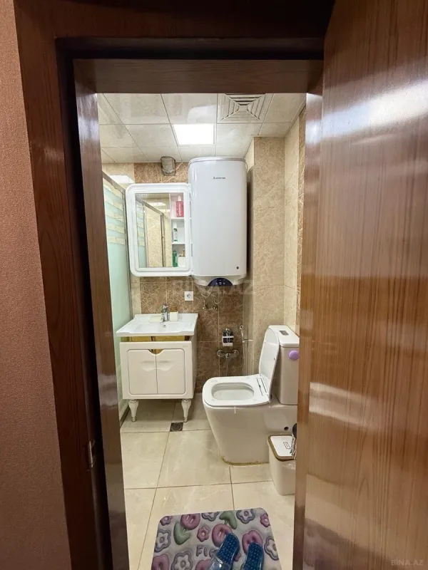 Kirayə verilir 2 otaqlı mənzil 72 m²