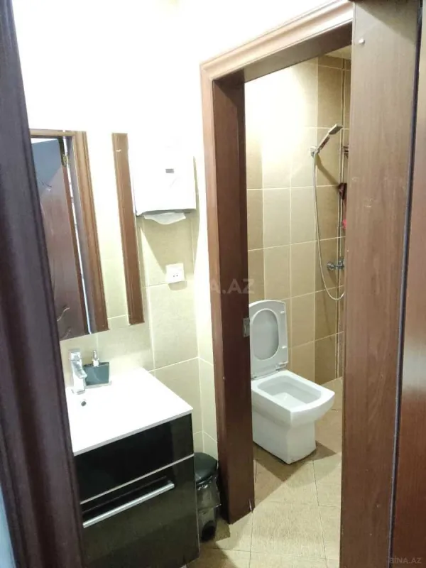 Kirayə verilir 4 otaqlı ofis 90 m²