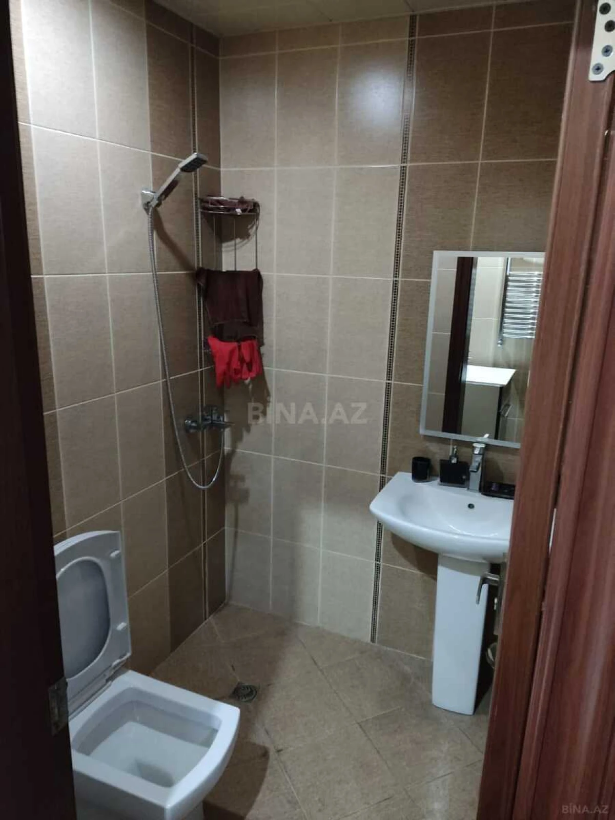 Kirayə verilir 4 otaqlı ofis 90 m²