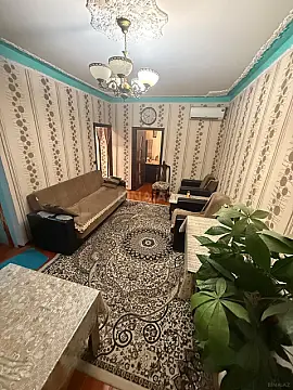 Kirayə verilir 2 otaqlı mənzil 60 m²