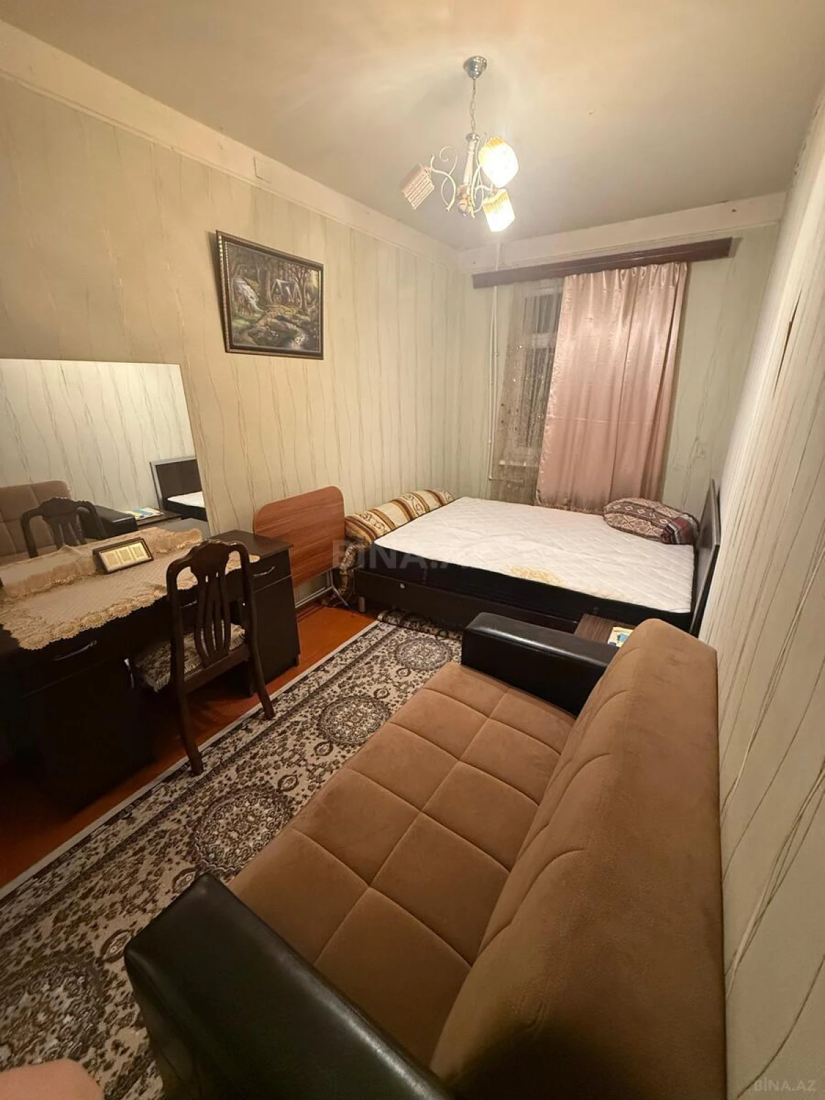 Kirayə verilir 2 otaqlı mənzil 60 m²