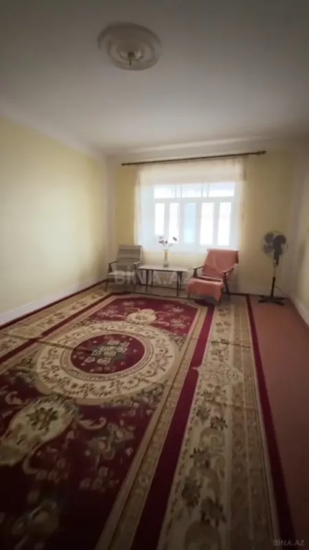 Kirayə verilir 4 otaqlı mənzil 87.3 m²