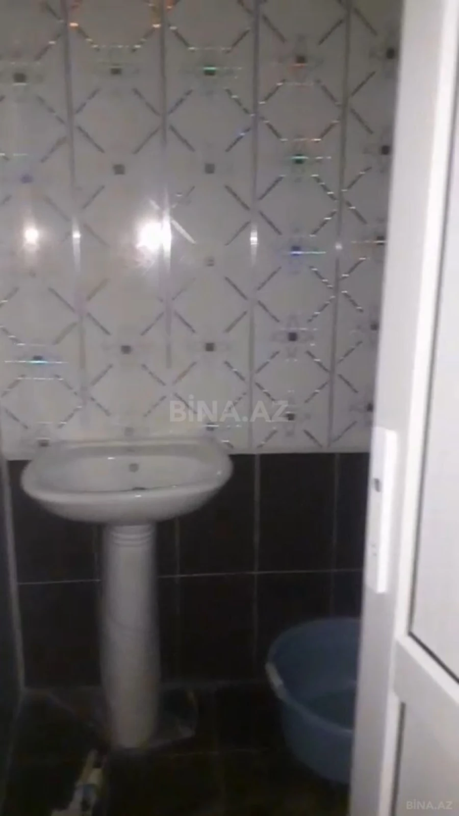 Kirayə verilir 4 otaqlı mənzil 87.3 m²