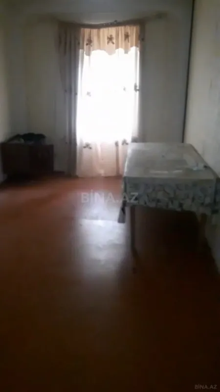 Kirayə verilir 4 otaqlı mənzil 87.3 m²