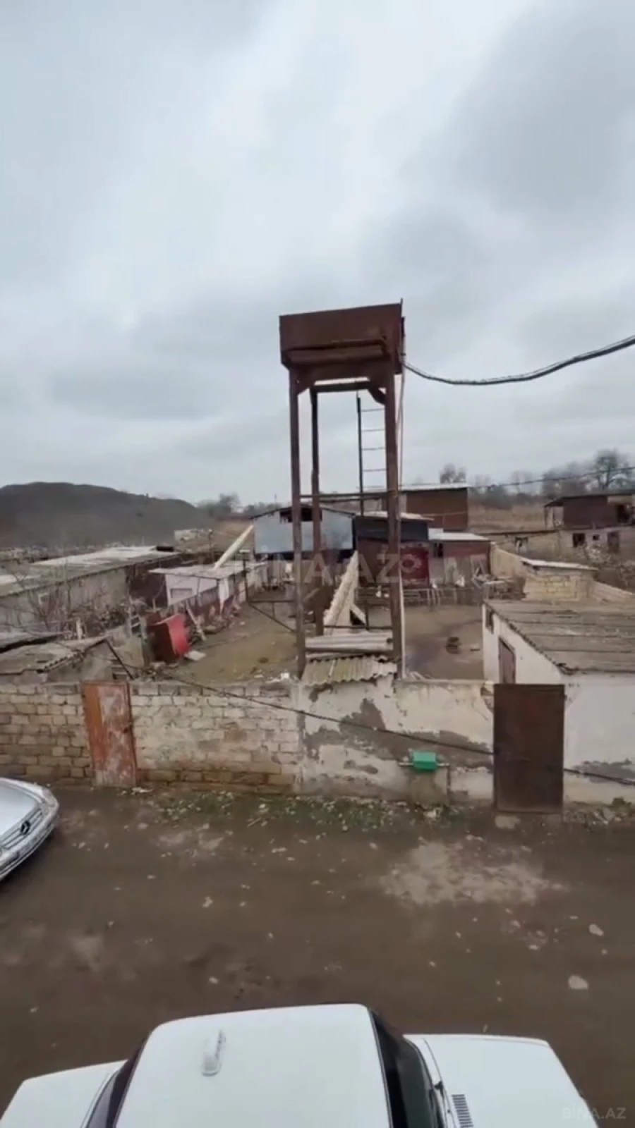 Kirayə verilir 4 otaqlı mənzil 87.3 m²