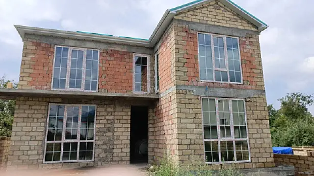 Satılır 5 otaqlı həyət evi 156 m² — Qəbələ 5 otaq 156.00 m²