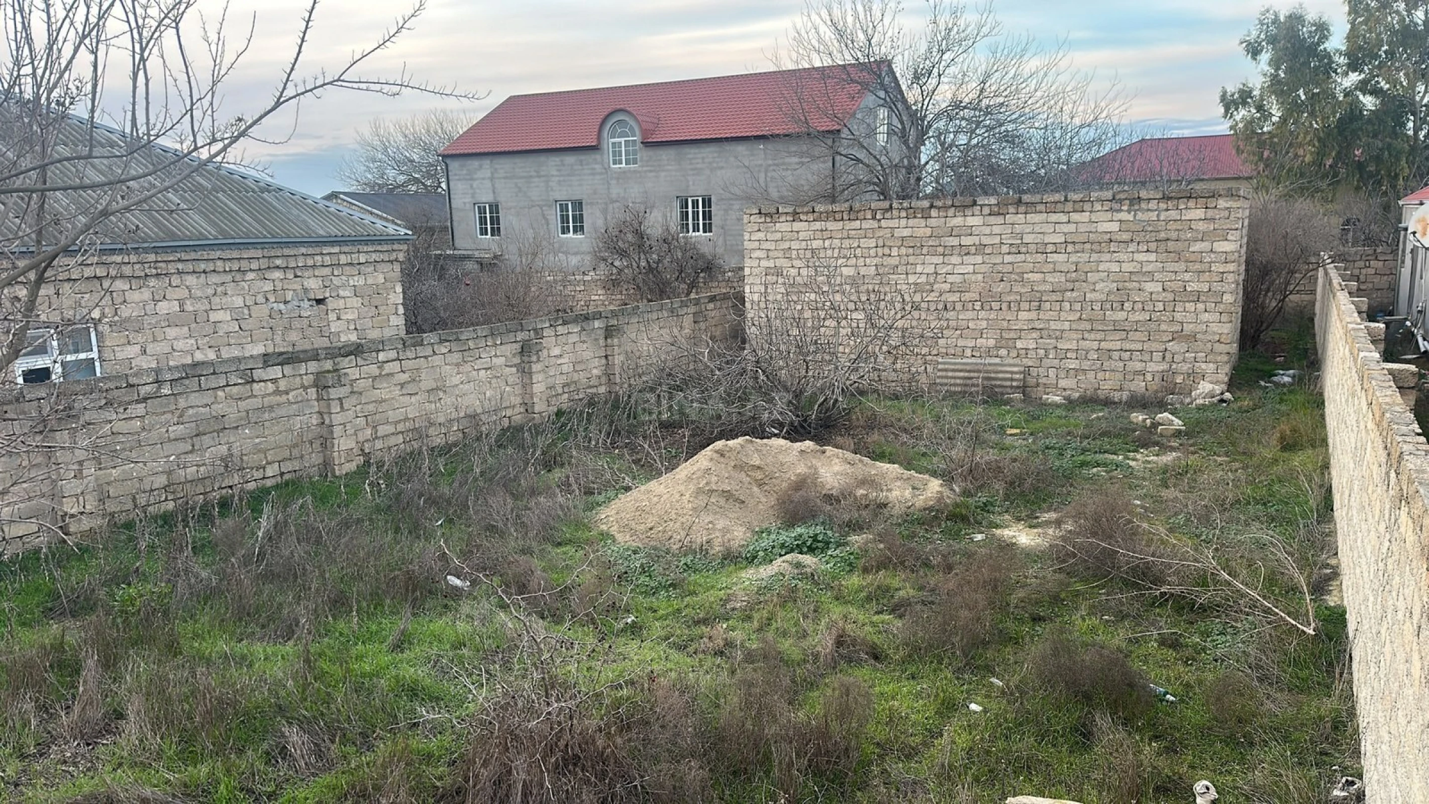 Satılır torpaq sahəsi 6 m²