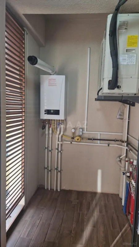 Satılır 2 otaqlı mənzil 84 m²