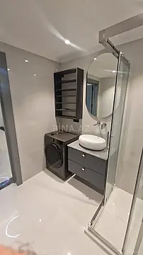 Satılır 2 otaqlı mənzil 84 m²