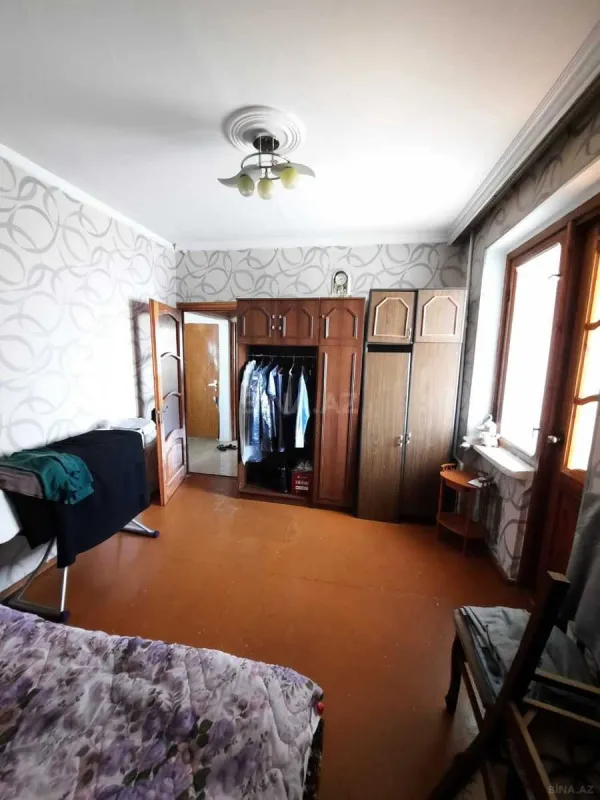 Satılır 2 otaqlı mənzil 70 m²