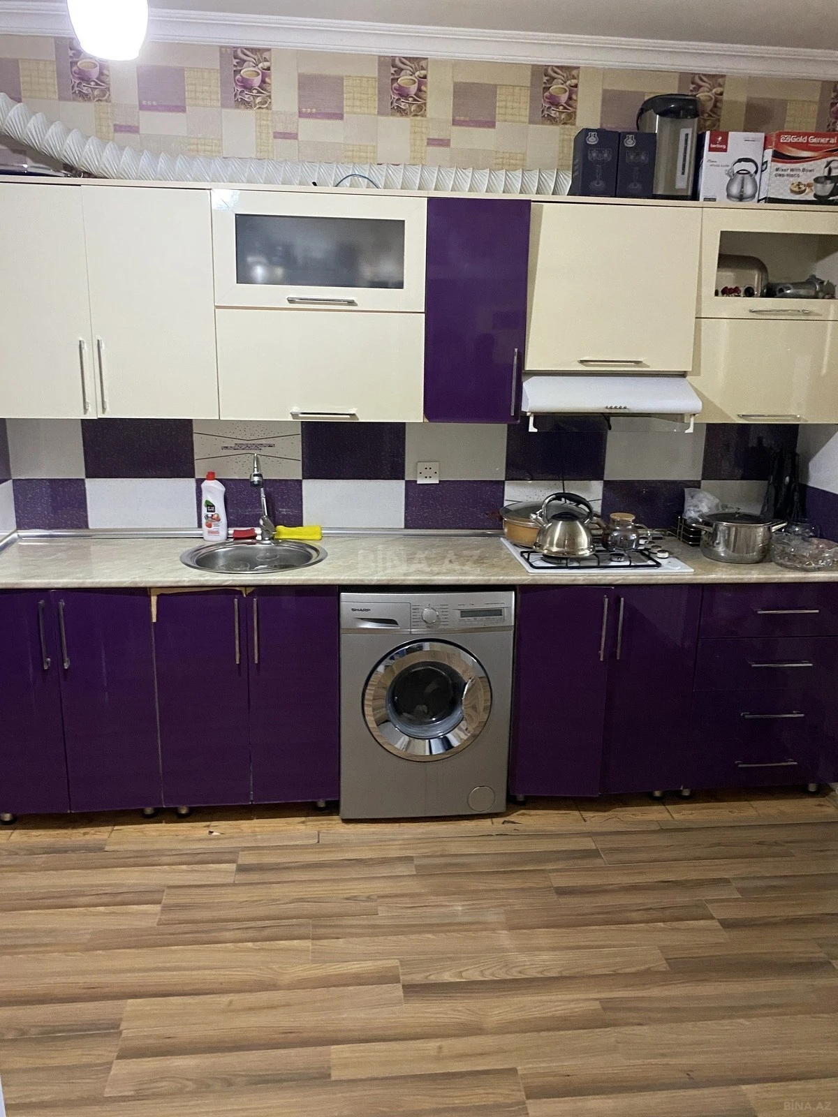 Satılır 2 otaqlı mənzil 71 m²